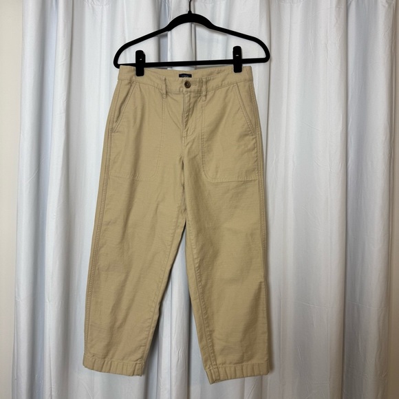 J. Crew Pants - J Crew Cropped Pants Womens 6 Petite Tan Khaki Cotton Patch Pocket